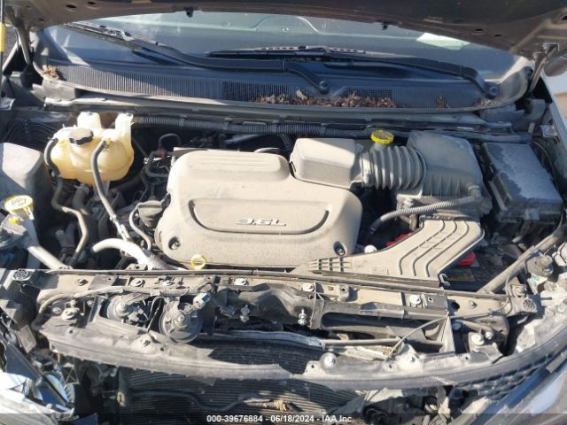 Photo 9 VIN: 2C4RC1BG3JR159035 - CHRYSLER PACIFICA 