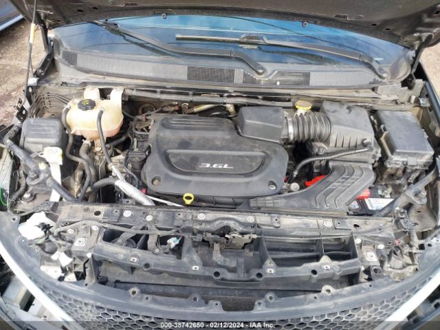 Photo 9 VIN: 2C4RC1BG3JR174649 - CHRYSLER PACIFICA 