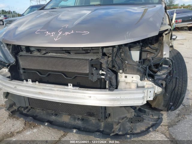 Photo 5 VIN: 2C4RC1BG3JR262102 - CHRYSLER PACIFICA 