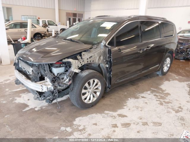 Photo 1 VIN: 2C4RC1BG3KR685540 - CHRYSLER PACIFICA 