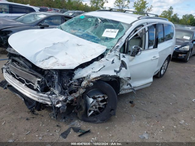 Photo 1 VIN: 2C4RC1BG3LR275533 - CHRYSLER PACIFICA 