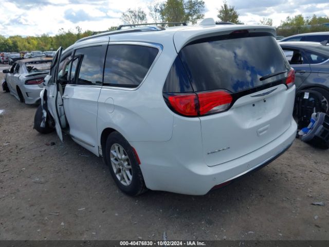 Photo 2 VIN: 2C4RC1BG3LR275533 - CHRYSLER PACIFICA 