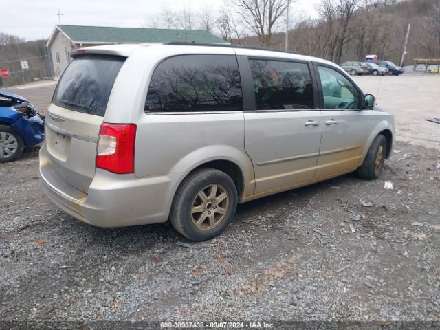 Photo 3 VIN: 2C4RC1BG4CR127102 - CHRYSLER TOWN & COUNTRY 