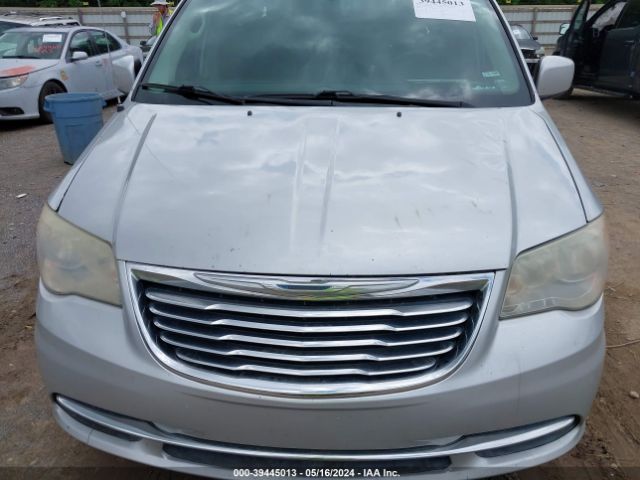 Photo 5 VIN: 2C4RC1BG4CR257414 - CHRYSLER TOWN & COUNTRY 