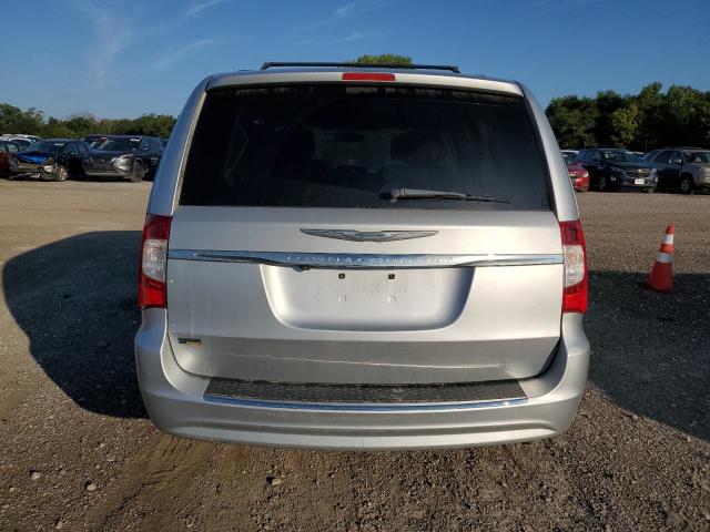 Photo 5 VIN: 2C4RC1BG4CR279686 - CHRYSLER TOWN &AMP COU 