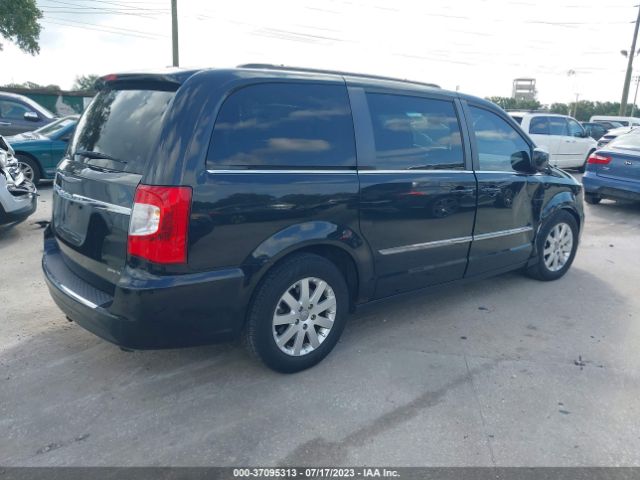 Photo 3 VIN: 2C4RC1BG4CR338610 - CHRYSLER TOWN & COUNTRY 