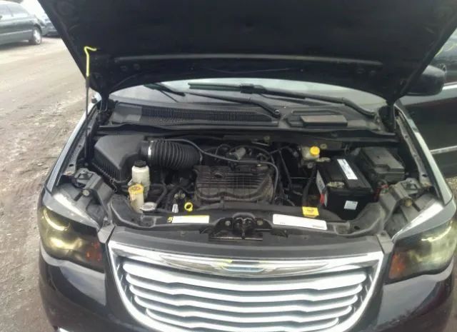 Photo 9 VIN: 2C4RC1BG4CR400085 - CHRYSLER TOWN & COUNTRY 