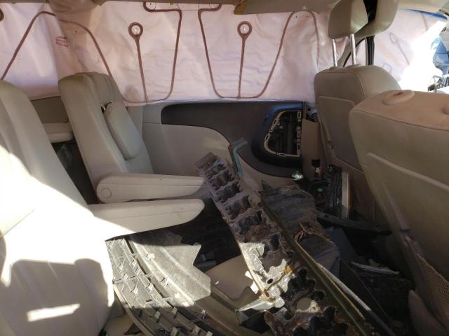 Photo 10 VIN: 2C4RC1BG4DR564034 - CHRYSLER TOWN & COU 