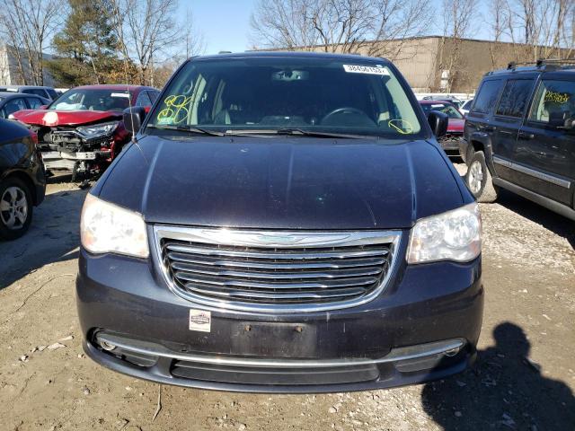 Photo 4 VIN: 2C4RC1BG4DR645888 - CHRYSLER TOWN & COU 