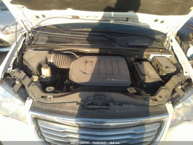 Photo 9 VIN: 2C4RC1BG4DR669799 - CHRYSLER TOWN & COUNTRY 