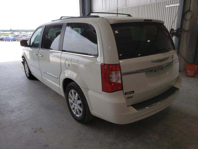 Photo 2 VIN: 2C4RC1BG4DR690376 - CHRYSLER TOWN &AMP COU 