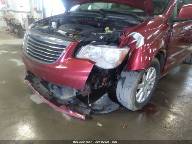 Photo 5 VIN: 2C4RC1BG4DR732030 - CHRYSLER TOWN & COUNTRY 