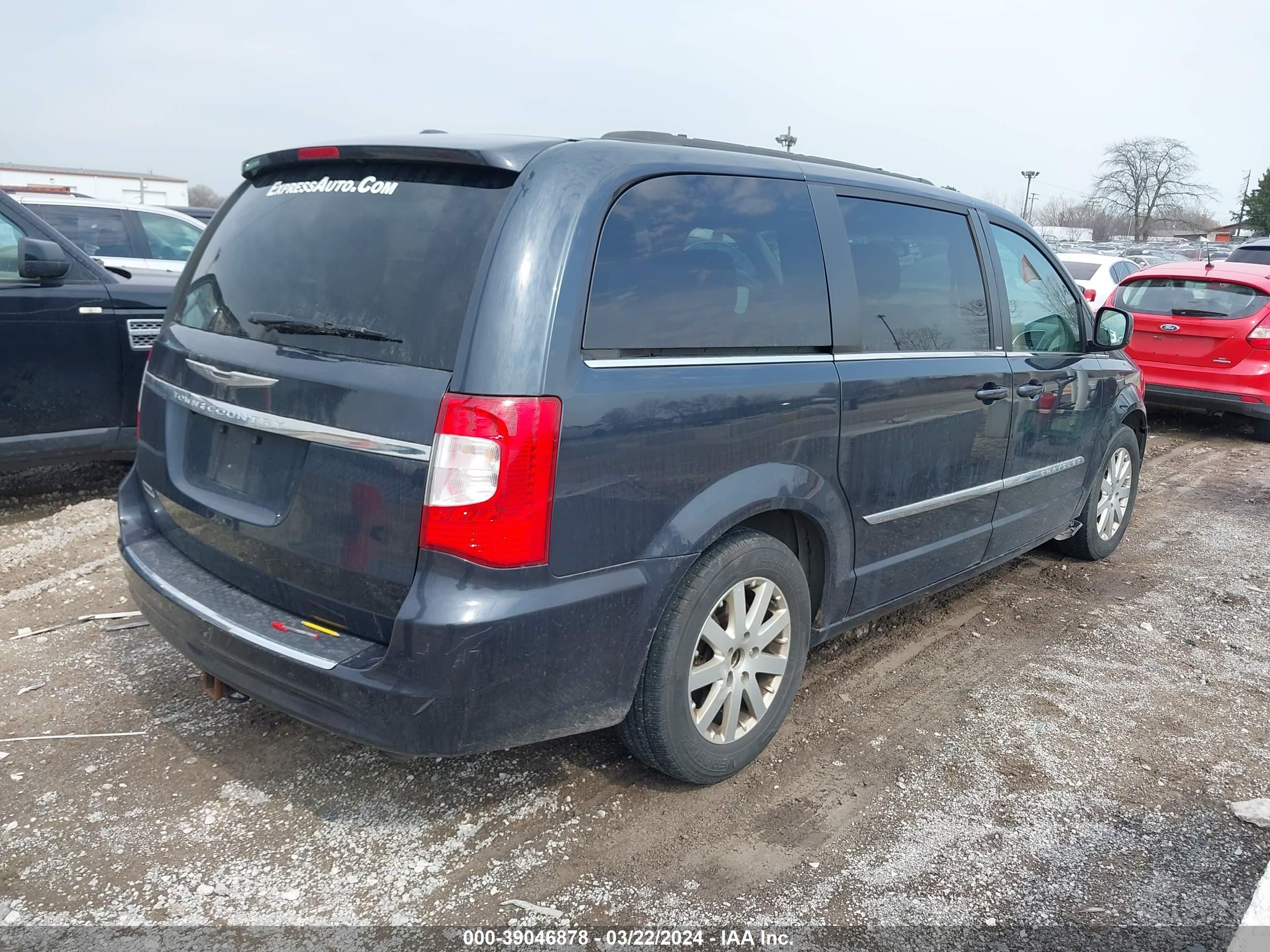 Photo 3 VIN: 2C4RC1BG4DR780448 - CHRYSLER TOWN & COUNTRY 