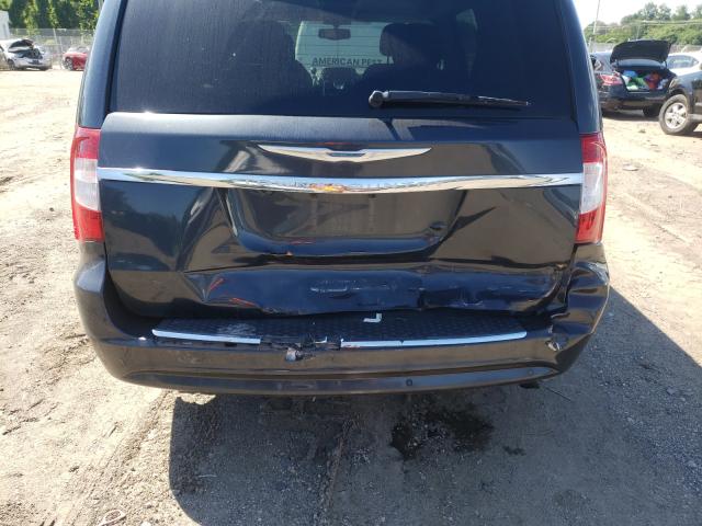 Photo 8 VIN: 2C4RC1BG4DR785620 - CHRYSLER TOWN &AMP COU 