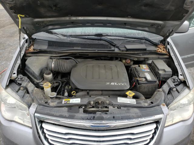 Photo 6 VIN: 2C4RC1BG4ER156067 - CHRYSLER TOWN &AMP COU 