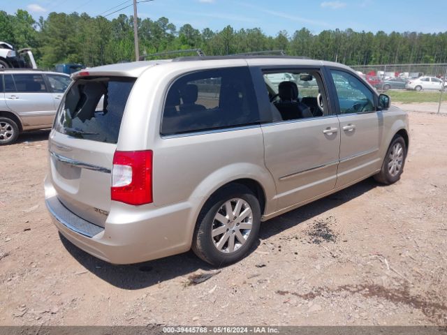 Photo 3 VIN: 2C4RC1BG4ER208362 - CHRYSLER TOWN & COUNTRY 