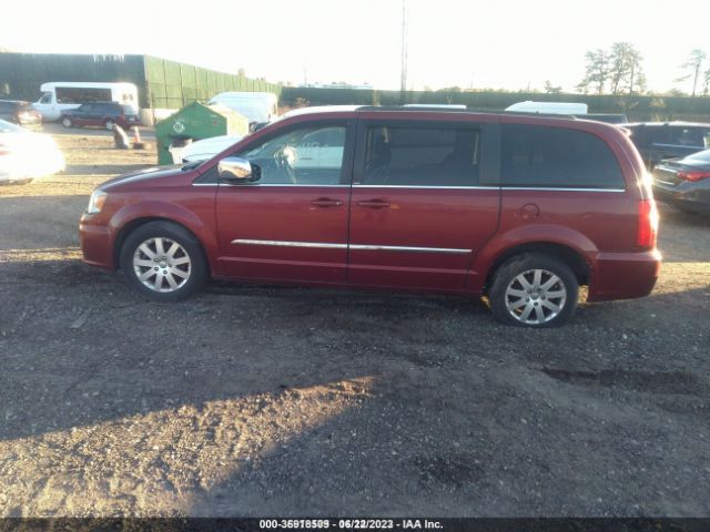 Photo 2 VIN: 2C4RC1BG4ER218793 - CHRYSLER TOWN & COUNTRY 