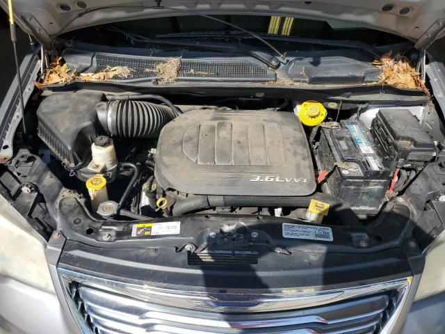 Photo 11 VIN: 2C4RC1BG4ER394131 - CHRYSLER TOWN & COU 