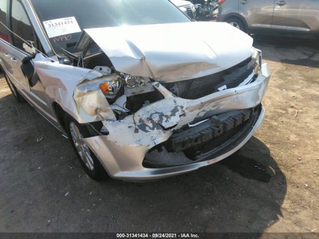 Photo 5 VIN: 2C4RC1BG4ER398096 - CHRYSLER TOWN & COUNTRY 