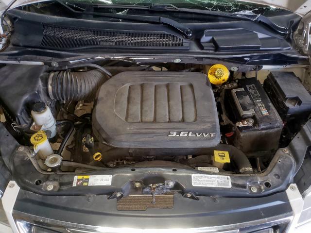 Photo 6 VIN: 2C4RC1BG4ER399006 - CHRYSLER TOWN & COU 