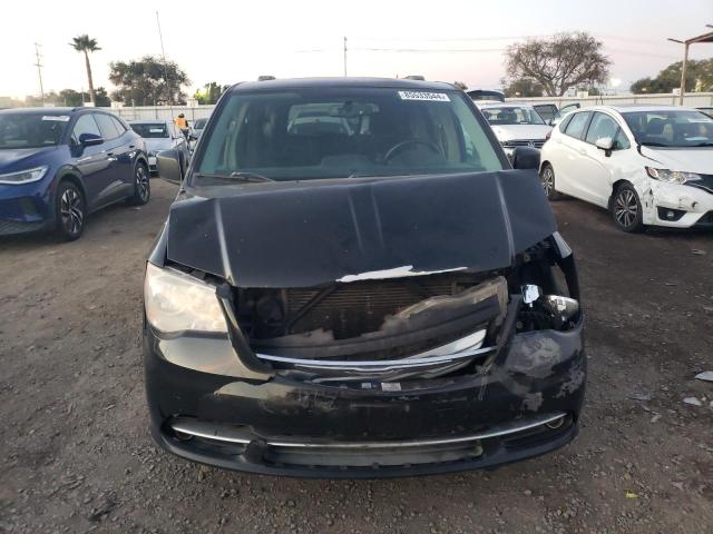 Photo 4 VIN: 2C4RC1BG4ER438340 - CHRYSLER TOWN & COU 