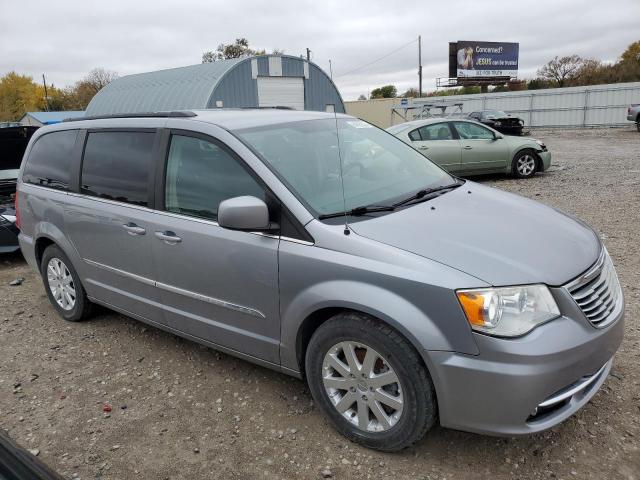 Photo 3 VIN: 2C4RC1BG4FR534518 - CHRYSLER TOWN & COU 