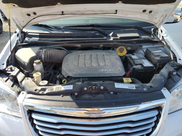 Photo 11 VIN: 2C4RC1BG4FR538245 - CHRYSLER TOWN & COU 