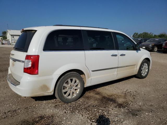 Photo 2 VIN: 2C4RC1BG4FR538245 - CHRYSLER TOWN & COU 