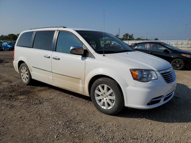 Photo 3 VIN: 2C4RC1BG4FR538245 - CHRYSLER TOWN & COU 