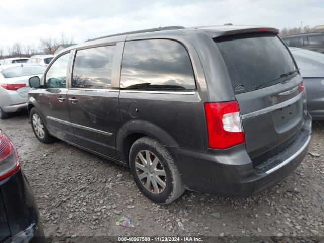 Photo 2 VIN: 2C4RC1BG4FR583301 - CHRYSLER TOWN AND COUNTRY 