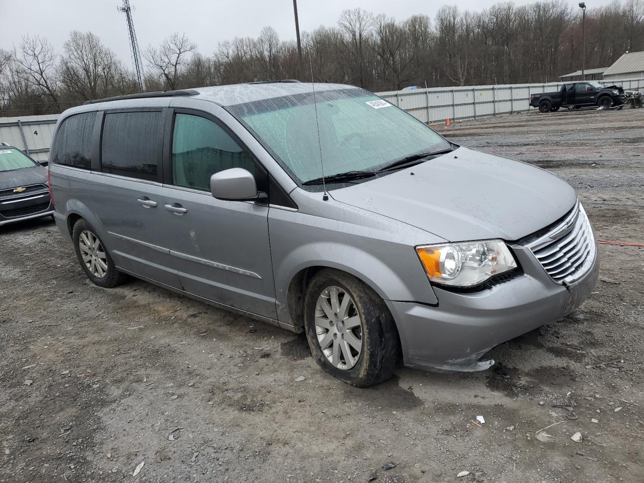 Photo 3 VIN: 2C4RC1BG4FR618919 - CHRYSLER TOWN & COUNTRY 