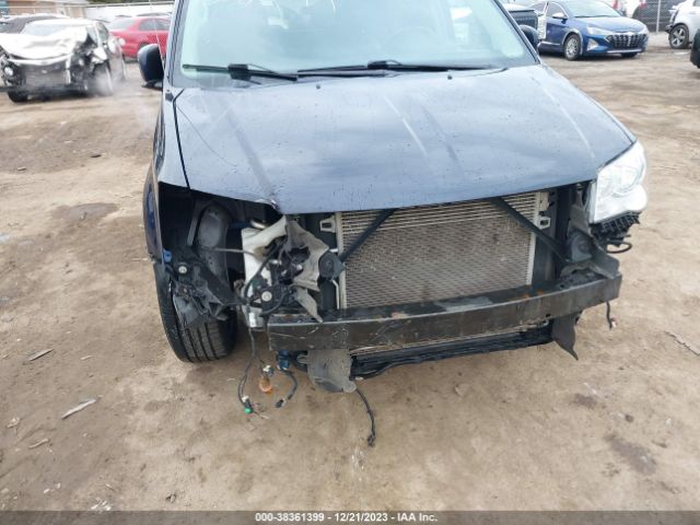 Photo 5 VIN: 2C4RC1BG4FR656845 - CHRYSLER TOWN & COUNTRY 