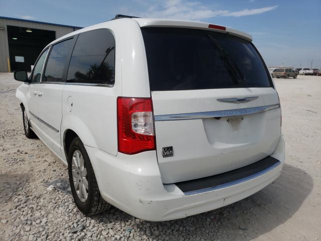 Photo 2 VIN: 2C4RC1BG4FR673385 - CHRYSLER TOWN &AMP COU 