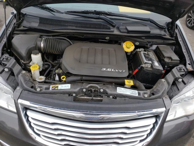 Photo 6 VIN: 2C4RC1BG4FR696343 - CHRYSLER TOWN & COU 