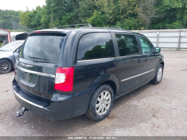 Photo 3 VIN: 2C4RC1BG4FR743645 - CHRYSLER TOWN AND COUNTRY 