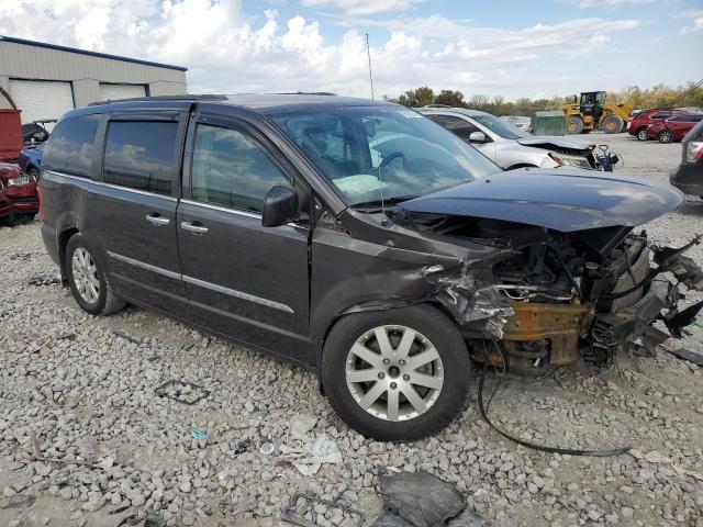 Photo 3 VIN: 2C4RC1BG4GR135528 - CHRYSLER TOWN & COU 