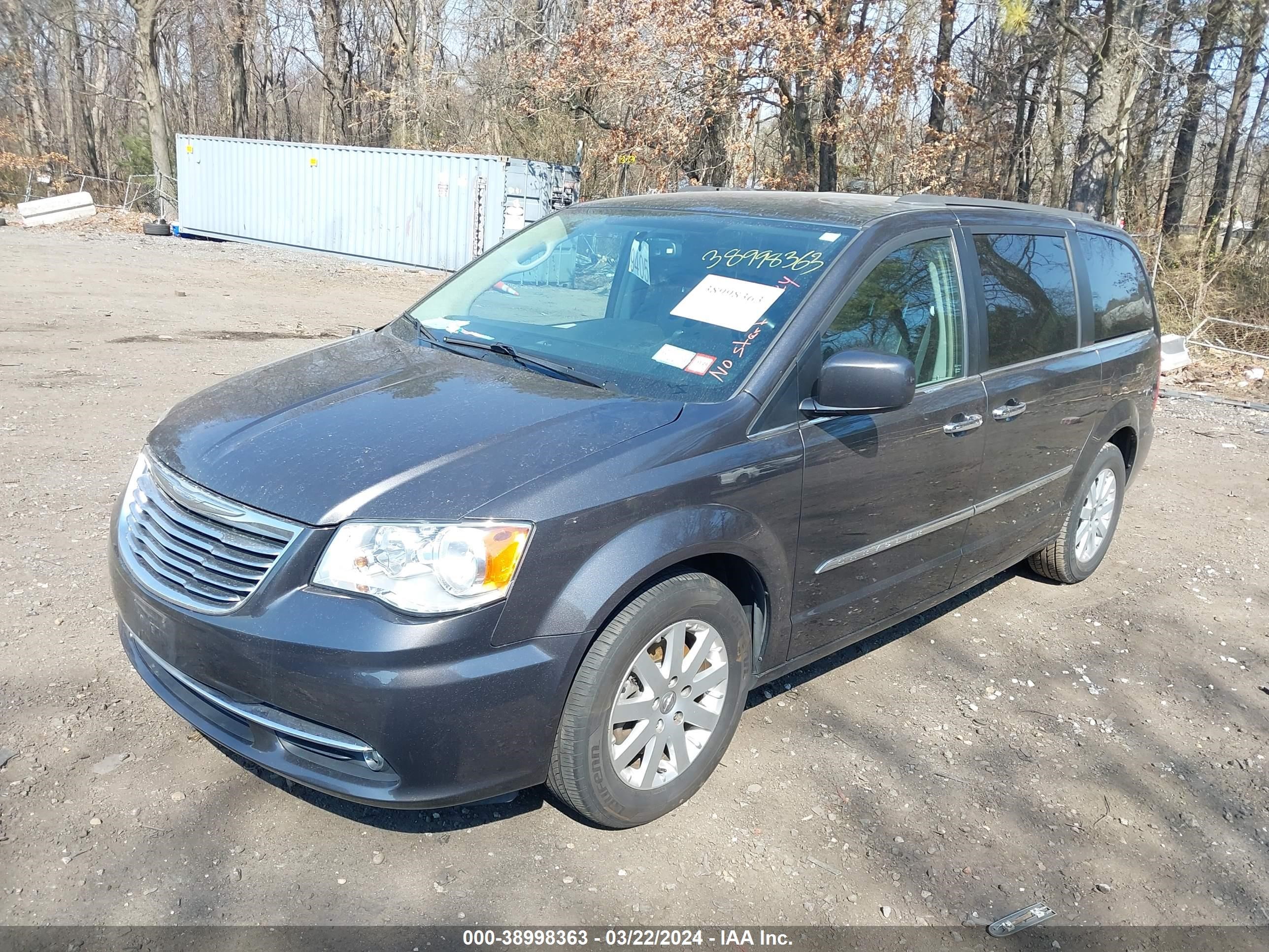 Photo 1 VIN: 2C4RC1BG4GR148862 - CHRYSLER TOWN & COUNTRY 