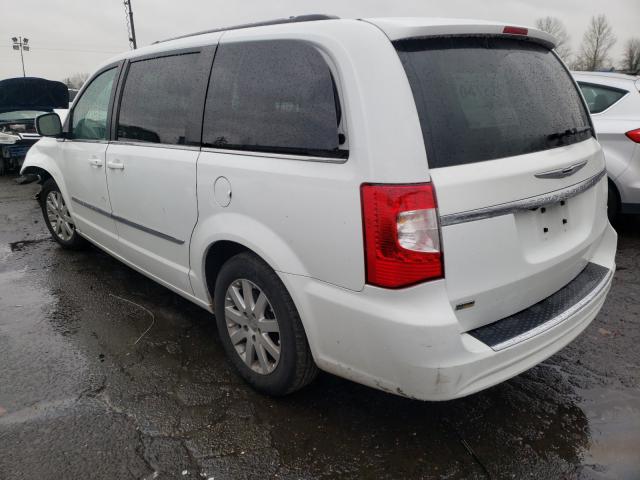 Photo 2 VIN: 2C4RC1BG4GR157402 - CHRYSLER TOWN & COU 