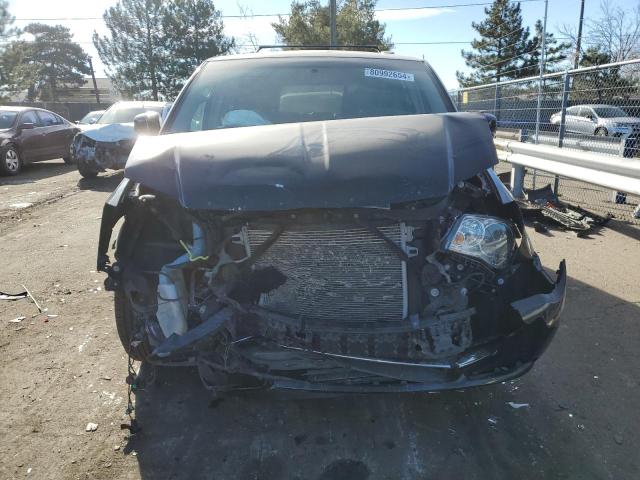 Photo 4 VIN: 2C4RC1BG4GR185975 - CHRYSLER TOWN & COU 