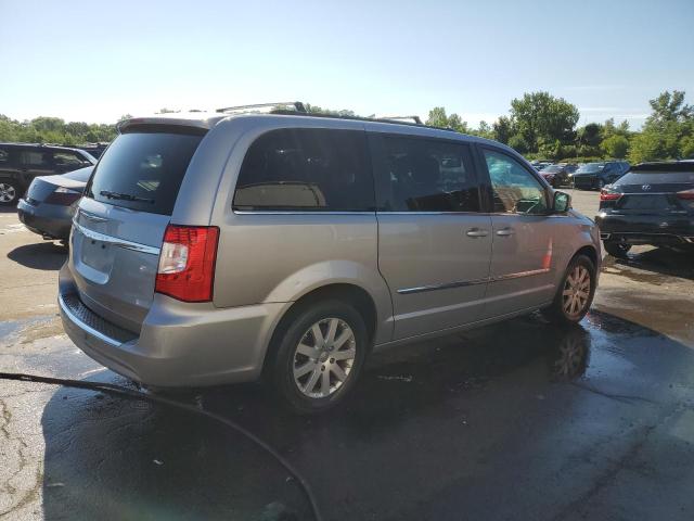 Photo 2 VIN: 2C4RC1BG4GR189329 - CHRYSLER TOWN & COU 