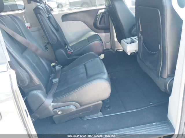 Photo 7 VIN: 2C4RC1BG4GR208431 - CHRYSLER TOWN & COUNTRY 