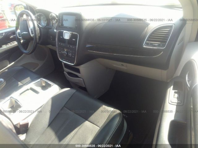 Photo 4 VIN: 2C4RC1BG4GR215380 - CHRYSLER TOWN & COUNTRY 