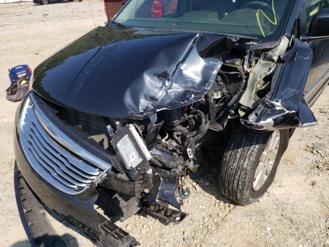 Photo 8 VIN: 2C4RC1BG4GR247861 - CHRYSLER TOWN &AMP COU 