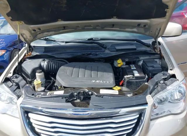 Photo 9 VIN: 2C4RC1BG4GR280391 - CHRYSLER TOWN & COUNTRY 