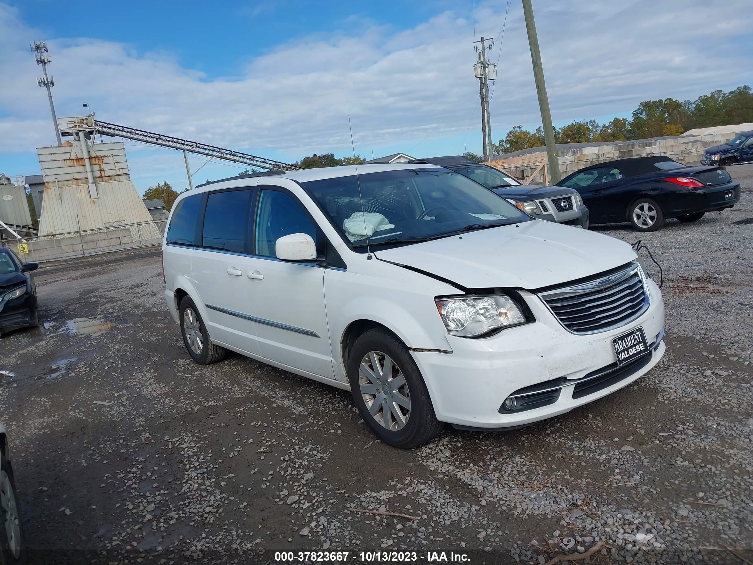 Photo 0 VIN: 2C4RC1BG4GR289351 - CHRYSLER TOWN & COUNTRY 