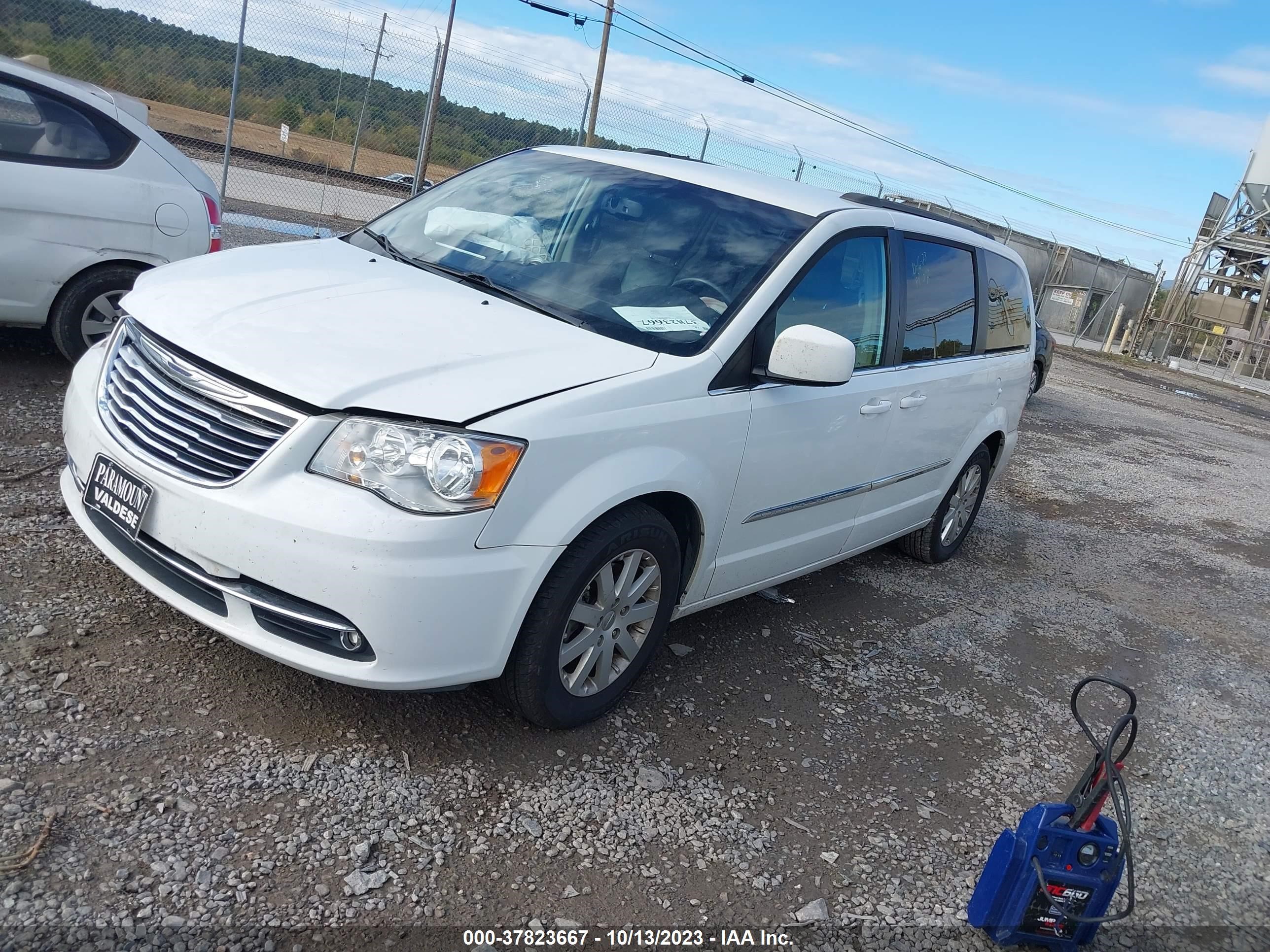 Photo 1 VIN: 2C4RC1BG4GR289351 - CHRYSLER TOWN & COUNTRY 