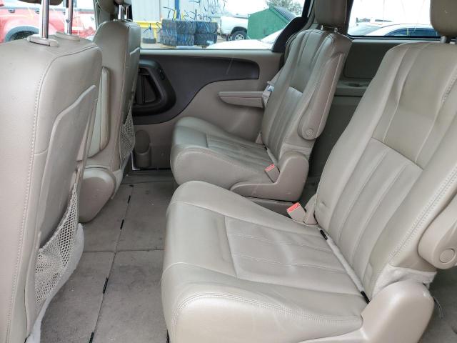 Photo 10 VIN: 2C4RC1BG4GR296879 - CHRYSLER TOWN & COU 