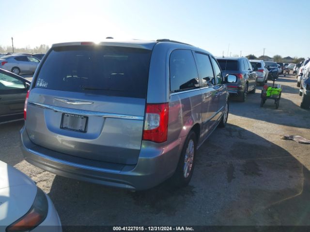 Photo 3 VIN: 2C4RC1BG4GR300638 - CHRYSLER TOWN AND COUNTRY 