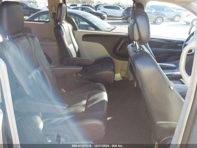 Photo 7 VIN: 2C4RC1BG4GR300638 - CHRYSLER TOWN AND COUNTRY 