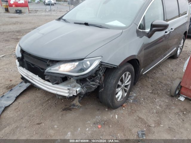 Photo 1 VIN: 2C4RC1BG4HR537826 - CHRYSLER PACIFICA 